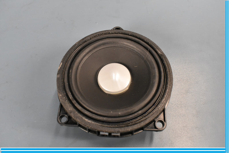 Load image into Gallery viewer, 12-18 BMW F12 F13 640i 650i Rear Left Driver Side Mid-range Speaker Harman Oem
