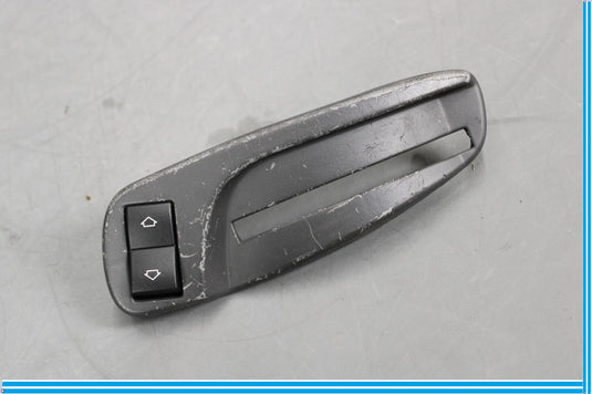 04-10 BMW 645Ci 650i Front Right Side Seat Headrest Switch Trim Black Oem