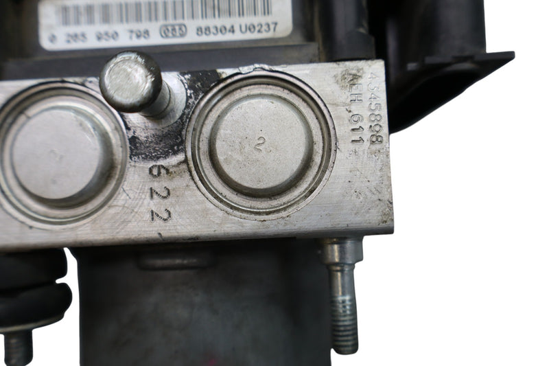 Load image into Gallery viewer, 03-08 Maserati Quattroporte ABS Anti Lock Brake Pump Control Module Unit Oem
