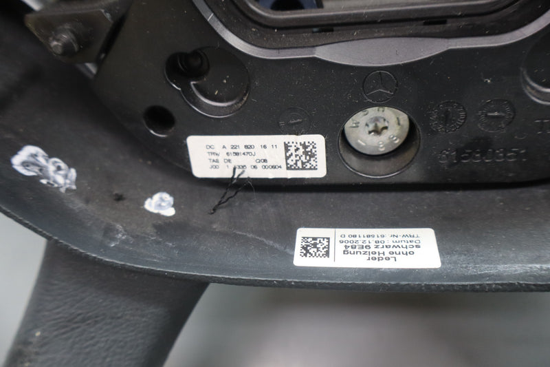 Load image into Gallery viewer, 07-10 Mercedes W216 CL550 S550 Steering Wheel Black 2218201611 Oem
