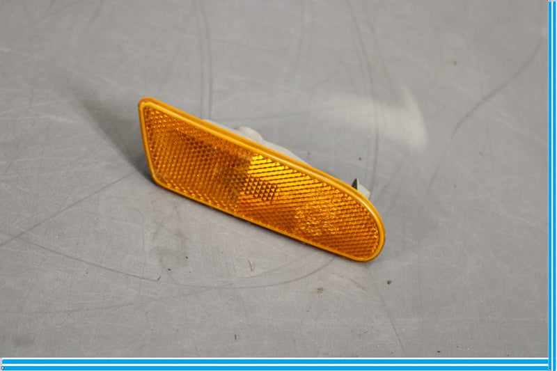 Load image into Gallery viewer, 00-06 Mercedes S500 S600 Front Right Side Bumper Indicator Turn Light Oem
