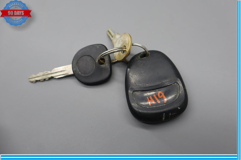 Load image into Gallery viewer, 03-07 Hummer H2 Smart Key Fob Keyless Entry Remote W/Key Black Oem

