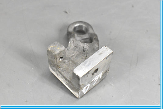 02-08 W211 E55 CL55 SL55 S55 AMG Suspension Eye Bracket 1122230541 Oem