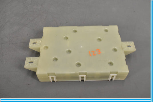 14-16 Mercedes GL450 X166 Rear Trunk Relay Fuse Box Body Control Module BCM Oem