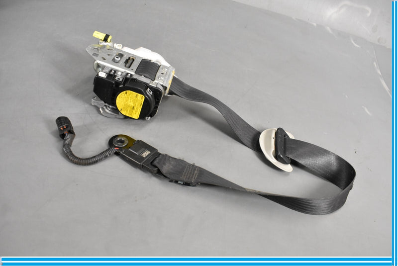 Load image into Gallery viewer, 07-09 Lexus LS460 Front Right Passenger Side Seat Belt Retractor Oem
