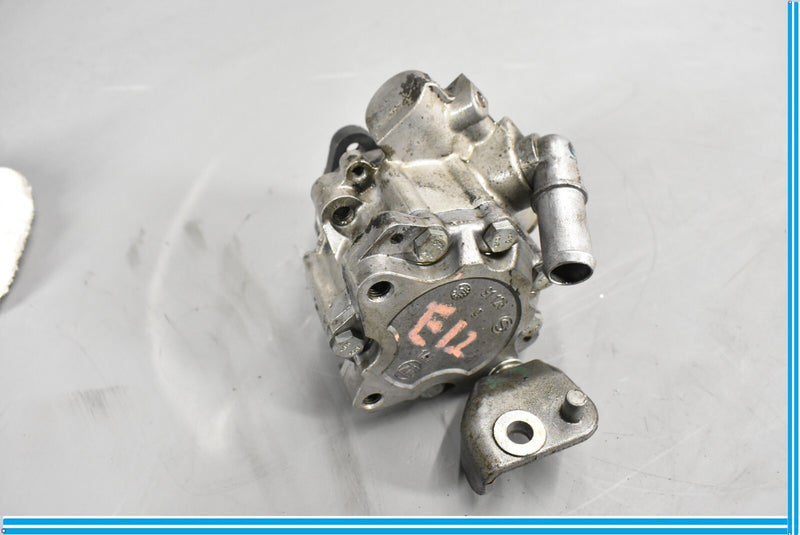 Load image into Gallery viewer, 10-15 Jaguar XJ XJL Power Steering Pump 8W833A674AB Oem
