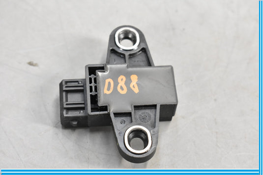 05-08 Maserati Quattroporte M139 YAW Acceleration Turn Rate Sensor Oem