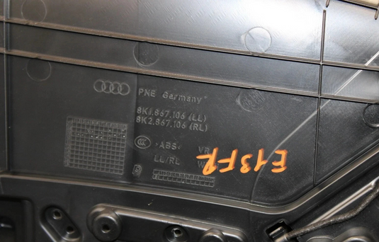 09-12 Audi A4 A4 Quattro Front Right Passenger Side Interior Door Panel Oem