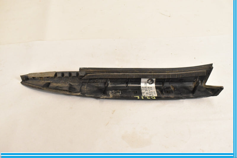 Load image into Gallery viewer, 09-15 BMW 750i 750Li Rear Left Trunk Lid Tail Light Trim 63217206389 Oem
