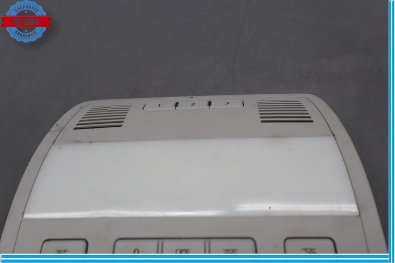 Load image into Gallery viewer, 11-14 Volkswagen VW Touareg Front Overhead Central Console Dome Light Oem
