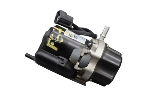 18-21 Buick Enclave Avenir 3.6L Power Brake Booster Vaccum Pump 84491774 Oem