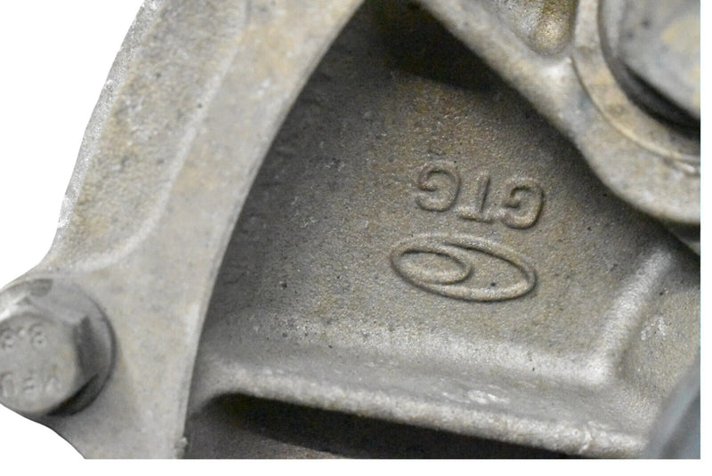 Load image into Gallery viewer, 09-13 Maserati Quattroporte Rear Differential Diff Axle Carrier Assembly Oem
