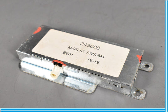 09-13 Maserati Quattroporte M139 Rear Right Antenna AM/FM Amplifier Module Oem