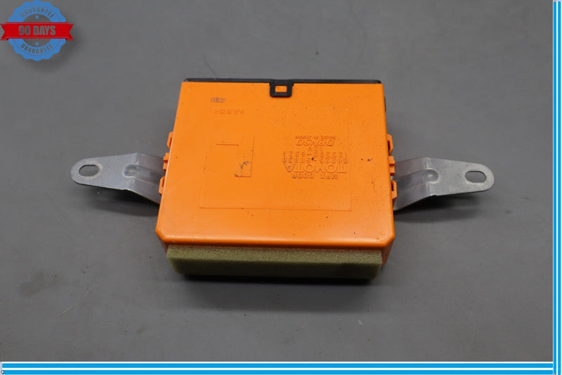 Load image into Gallery viewer, 07-09 Lexus LS460 XF40 Rear Left Driver Side Door Control Module 89225-50030 Oem
