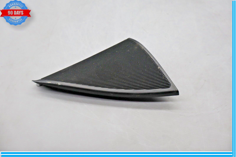 Load image into Gallery viewer, 08-14 Mercedes C250 C300 W204 Front Right Side Door Panel Tweeter Speaker Cover
