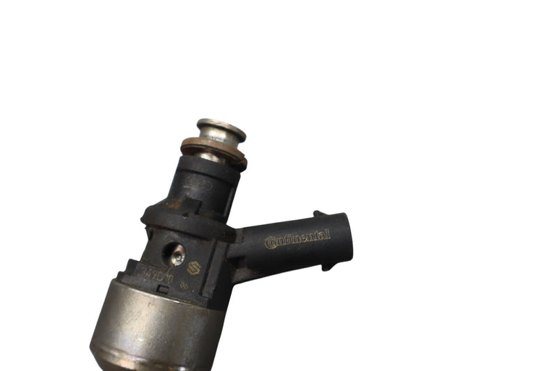 Load image into Gallery viewer, 09-17 Audi A4 A6 A7 Quattro Q5 S5 SQ5 Engine Fuel Injector 06E906036AL Oem
