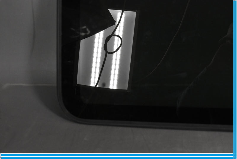 Load image into Gallery viewer, 04-08 Maserati Quattroporte Sunroof Sun Roof Sliding Window Glass Oem
