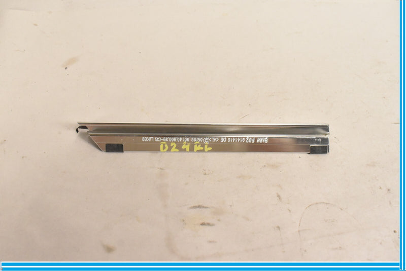 Load image into Gallery viewer, 09-15 BMW 750i 750Li F01 F02 F10 Rear Left Door Quarter Window Slot Trim Oem
