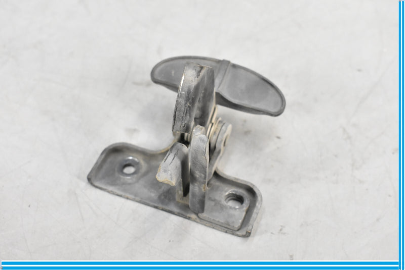 Load image into Gallery viewer, 06-11 Mercedes CLS550 CLS500 W219 Front Left Driver Door Upper Hinge Oem
