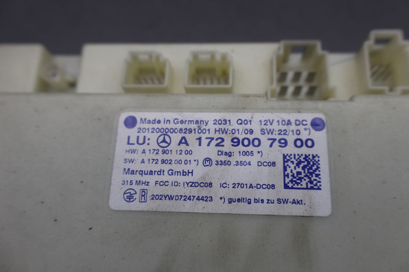 Load image into Gallery viewer, 10-15 Mercedes W218 CLS550 C300 Keyless Go Entry Control Module Unit ECU Oem
