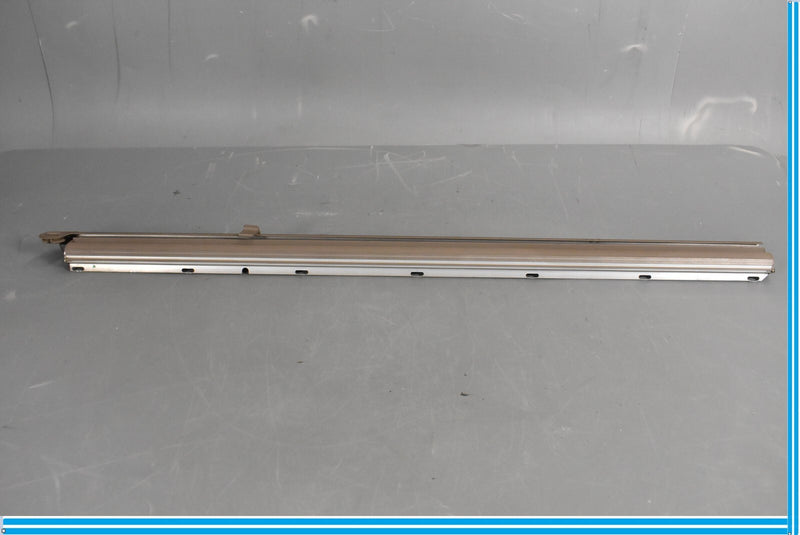 Load image into Gallery viewer, 00-06 Mercedes S500 S600 W220 Rear Right Passenger Sun Shade Roller Blind Oem
