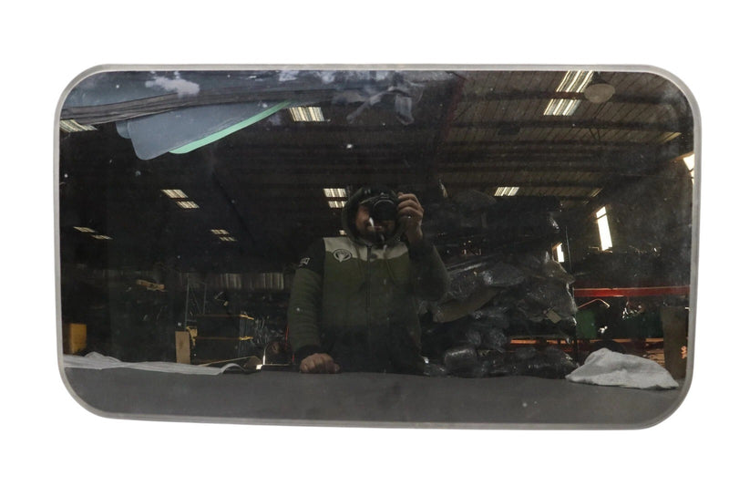 Load image into Gallery viewer, 12-18 Audi A6 S6 A6 Quattro Sun Roof Moonroof Window Glass Panel 4G5877071 Oem
