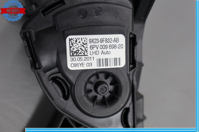 Load image into Gallery viewer, 09-19 Jaguar X351 XJL XF XJR Gas Accelerator Pedal w/ Pad 9X239F832AB Oem
