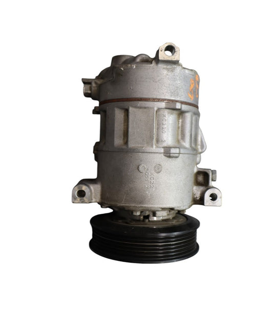 17-19 Alfa Romeo Giulia 2.0L A/c Ac Air Conditioning Compressor & Clutch Oem