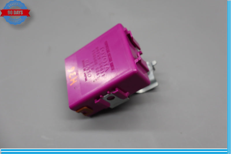 Load image into Gallery viewer, 07-12 Lexus LS460 LS460L TPMS Tire Pressure Monitor Receiver Module Unit Oem
