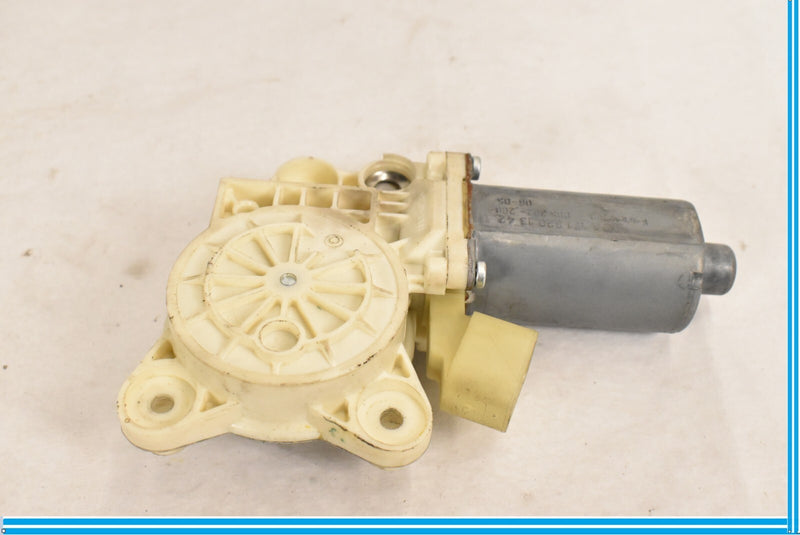 Load image into Gallery viewer, 07-14 Mercedes CL550 CL600 W216 Rear Right Passenger Door Window Motor Oem
