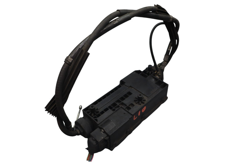Load image into Gallery viewer, 10-16 BMW 550i GT F07 Emergency Electric Parking E Brake Actuator 6767790 Oem

