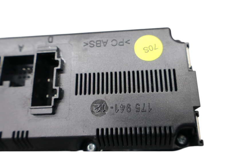 Load image into Gallery viewer, 11-17 Volkswagen Touareg AC Heater Temperature Climate Control Switch Panel Oem
