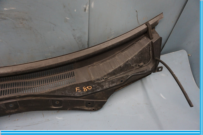 Load image into Gallery viewer, 14-17 Maserati Ghibli Windshield Wiper Cowl Cover Panel Grille Oem
