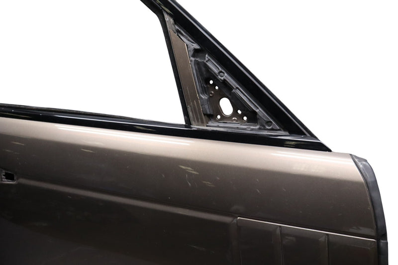 Load image into Gallery viewer, 14-22 LR Range Rover L405 Front Right Passenger Exterior Door Panel Shell Oem
