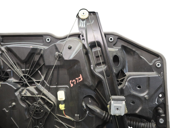 Load image into Gallery viewer, 11-18 Porsche Cayenne 958 Front Left Side Door Window Regulator 7P5837462 Oem
