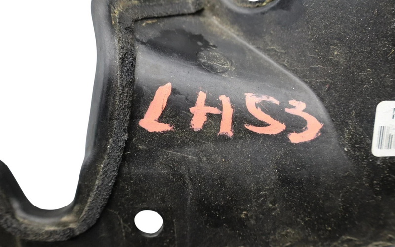 Load image into Gallery viewer, 15-20 Hyundai Genesis G80 Front Left Hood Partition Seal Trim 84185-B1000 Oem
