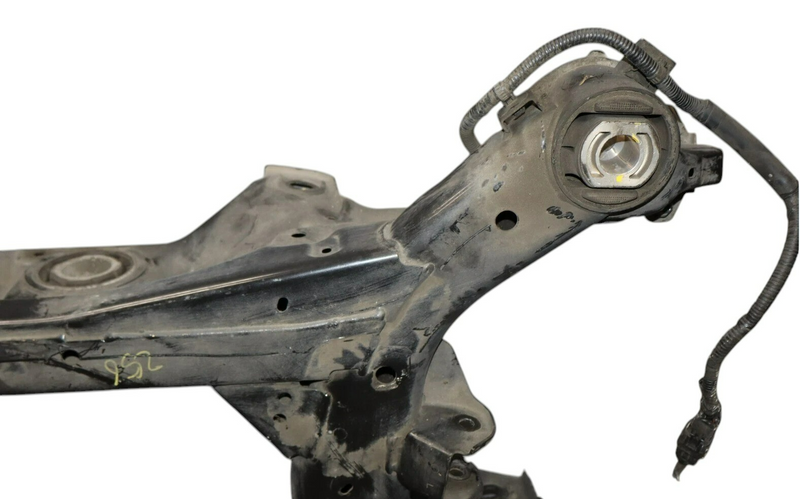 Load image into Gallery viewer, 15-17 Hyundai Genesis Rear Suspension Subframe Crossmember Cradle 55405B1050 Oem
