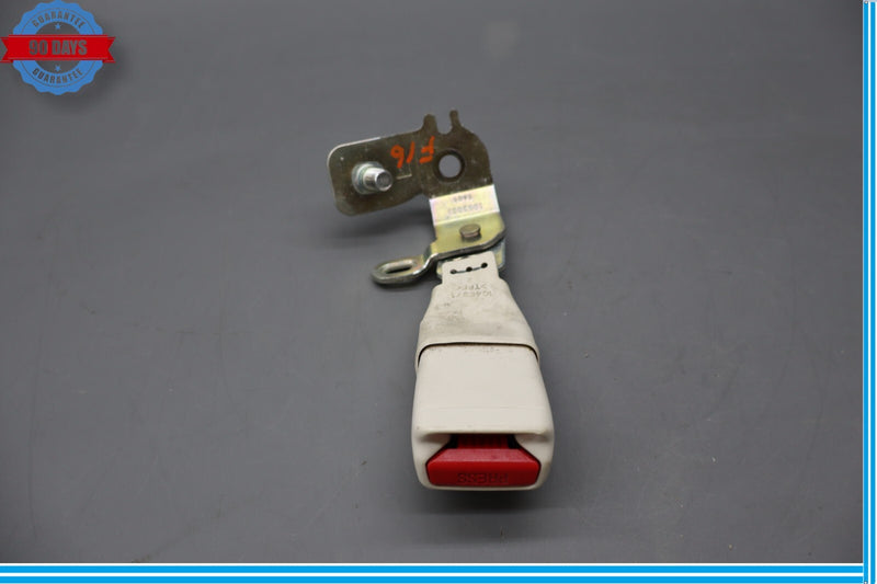Load image into Gallery viewer, 07-12 Lexus LS460 Rear Left Driver Side Center Seat Belt Buckle 1046971 Oem
