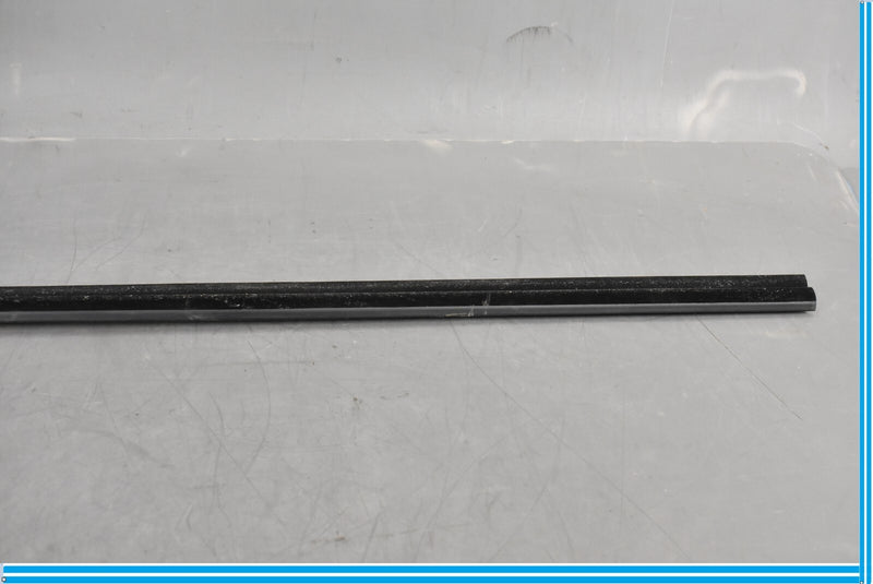 Load image into Gallery viewer, 12-18 BMW 650i 640i F12 Front Right Passenger Side Door Whether Seat Oem
