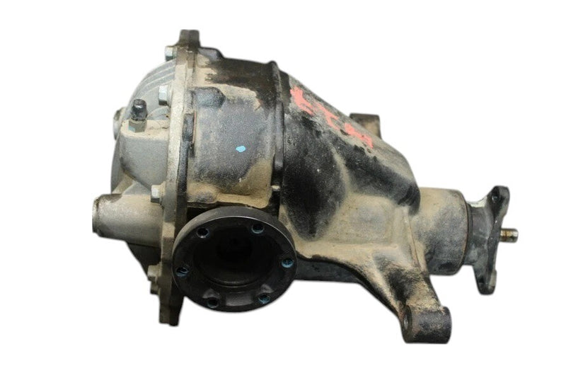 Load image into Gallery viewer, 15-16 Hyundai Genesis Rear Differential Carrier Assembly 3.91 Ratio Oem
