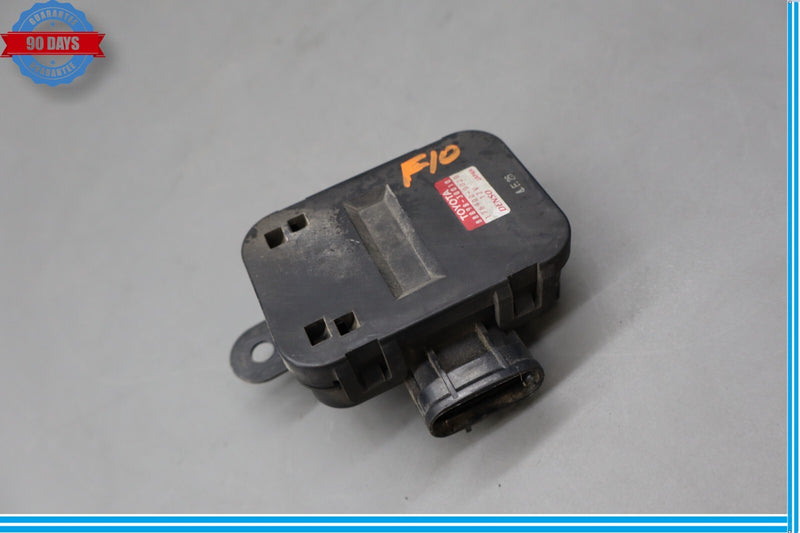 Load image into Gallery viewer, 02-10 Lexus SC430 Air Ventilation Smog Sensor Module Controller Unit Oem
