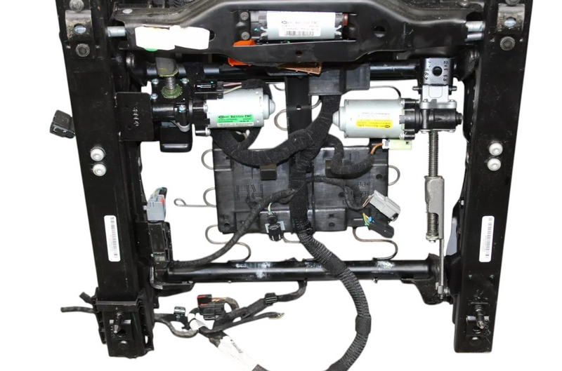 Load image into Gallery viewer, 14-17 Maserati Quattroporte Front Right Side Seat Lower Frame Rail 673000230 Oem
