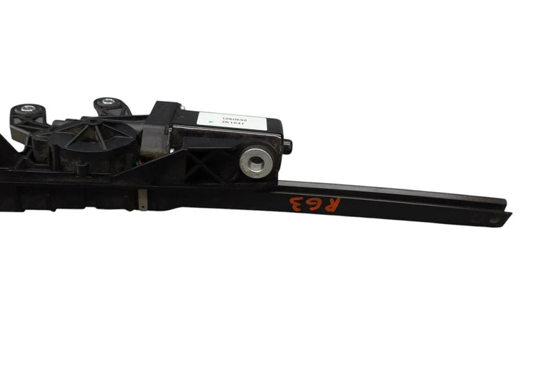 Load image into Gallery viewer, 10-17 Audi A5 A5 Quattro S5 Front Right Passenger Seat Belt Tensioner Motor OEM
