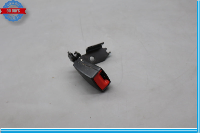 Load image into Gallery viewer, 10-17 Mercedes W204 C250 Rear Left Side Seatbelt Seat Belt Buckle End Oem
