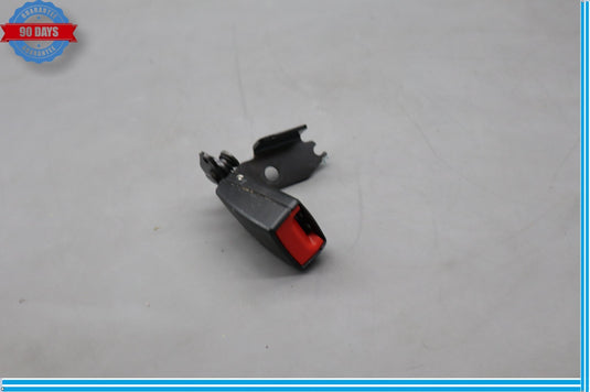 10-17 Mercedes W204 C250 Rear Left Side Seatbelt Seat Belt Buckle End Oem