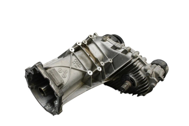 Load image into Gallery viewer, 11-17 Volkswagen VW Touareg Transfer Case Box Assembly 0BU341011R OEM
