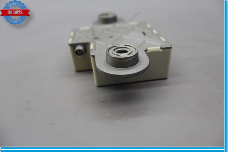 Load image into Gallery viewer, 07-13 BMW X5 E70 Rear Antenna Backup Control Module Unit 6935024 Oem
