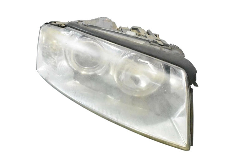 Load image into Gallery viewer, 04-05 Audi A8 Right Passenger Side HID Xenon Headlight Headlamp 4E0907813 OEM
