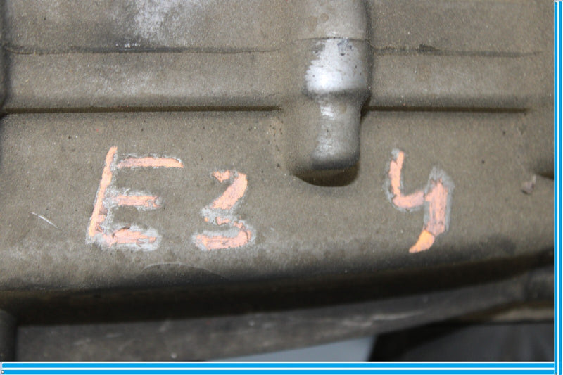 Load image into Gallery viewer, 06-13 Mercedes GL550 GL450 Transmission Transfer Case Gear Box A2512801200 Oem
