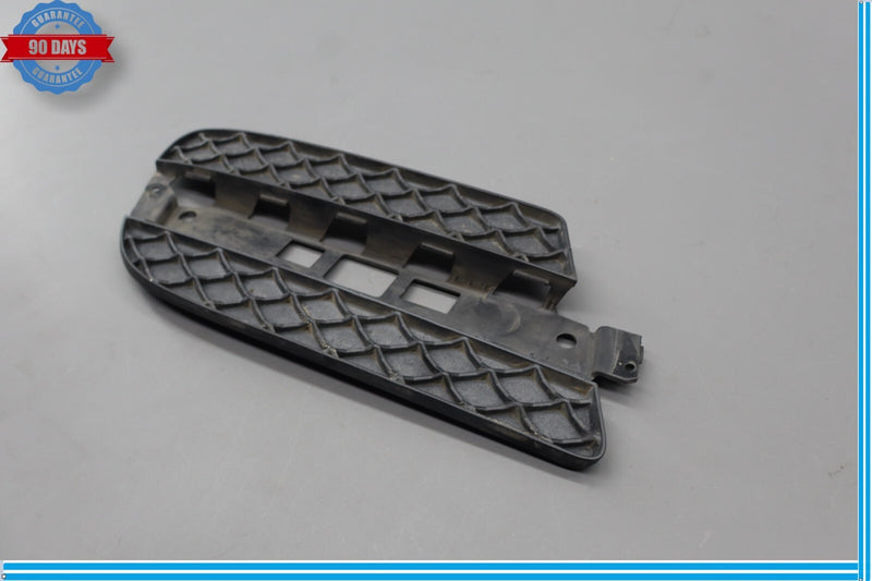 Load image into Gallery viewer, 07-12 Mercedes GL450 GL320 Left Side Fog Light Lamp Bumper Grille Grill Oem
